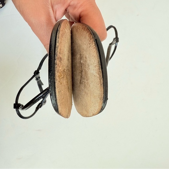 Prada Black Patent Leather open square toe flat thong sandals EU 37 - Picture 8 of 11